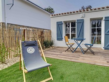 Jardin privatif et terrasse