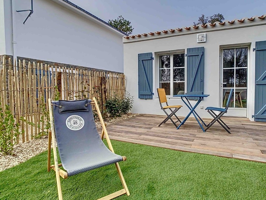 Jardin privatif et terrasse