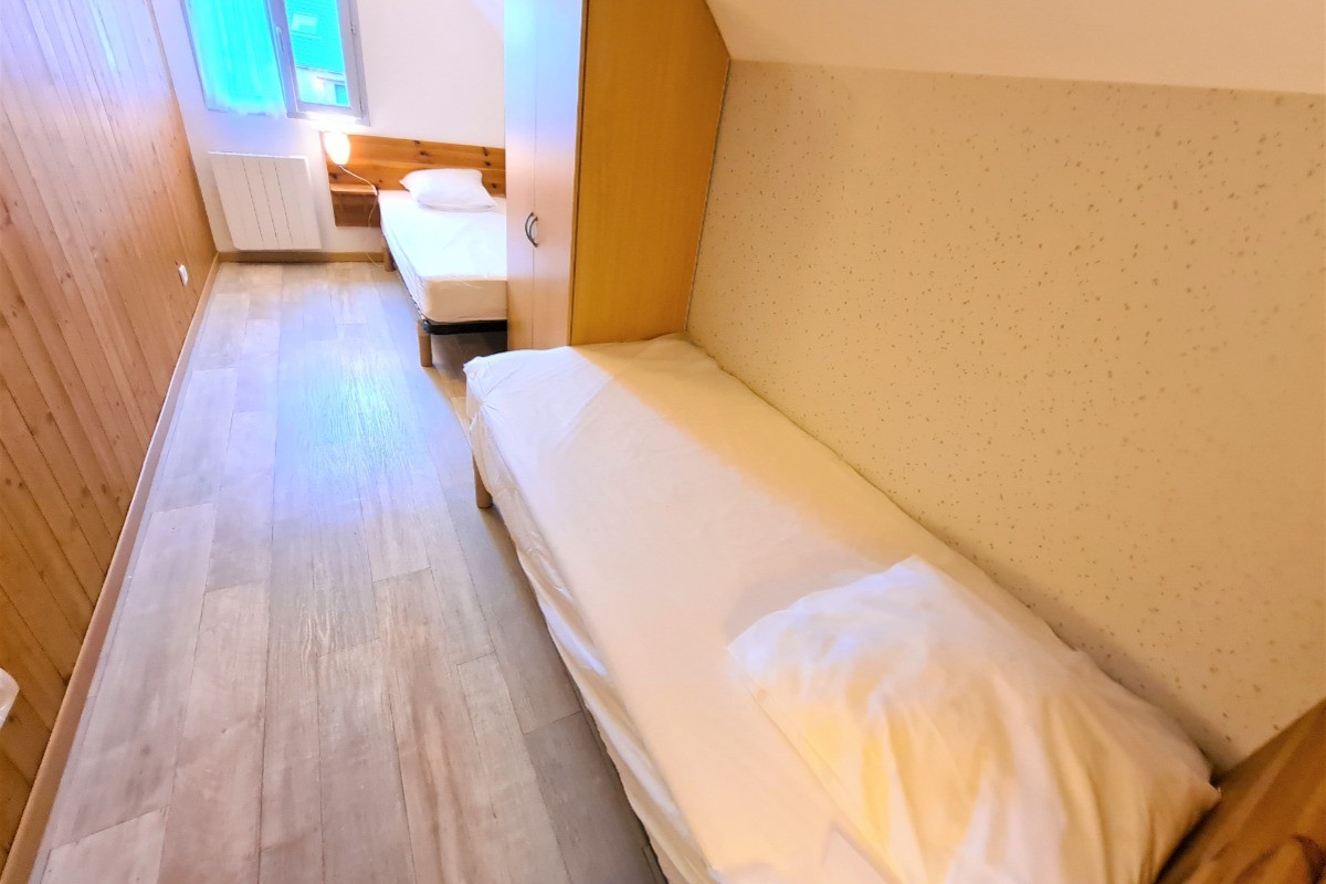 2nde chambre à l'étage