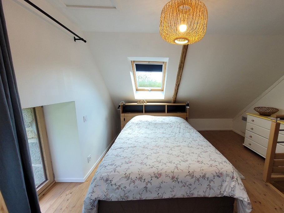 Clévacances, Location, 2 personnes, Mellionnec, chambre
