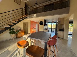 grande pièce de vie /cuisine