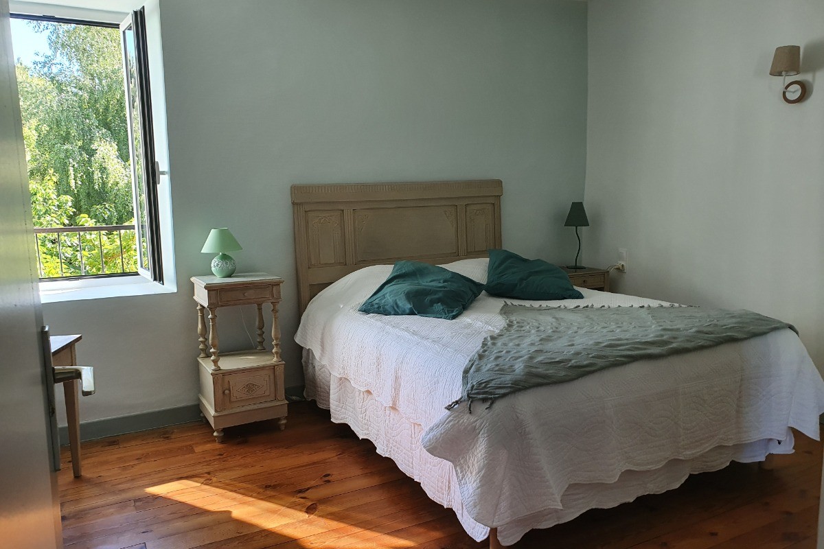Chambre lit double et lit simple