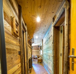 Le lièvre Blanc - La Gentiane - Saint Veran - Queyras