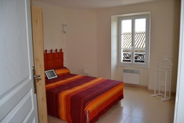 ETAGE Chambre 1 LIT 140