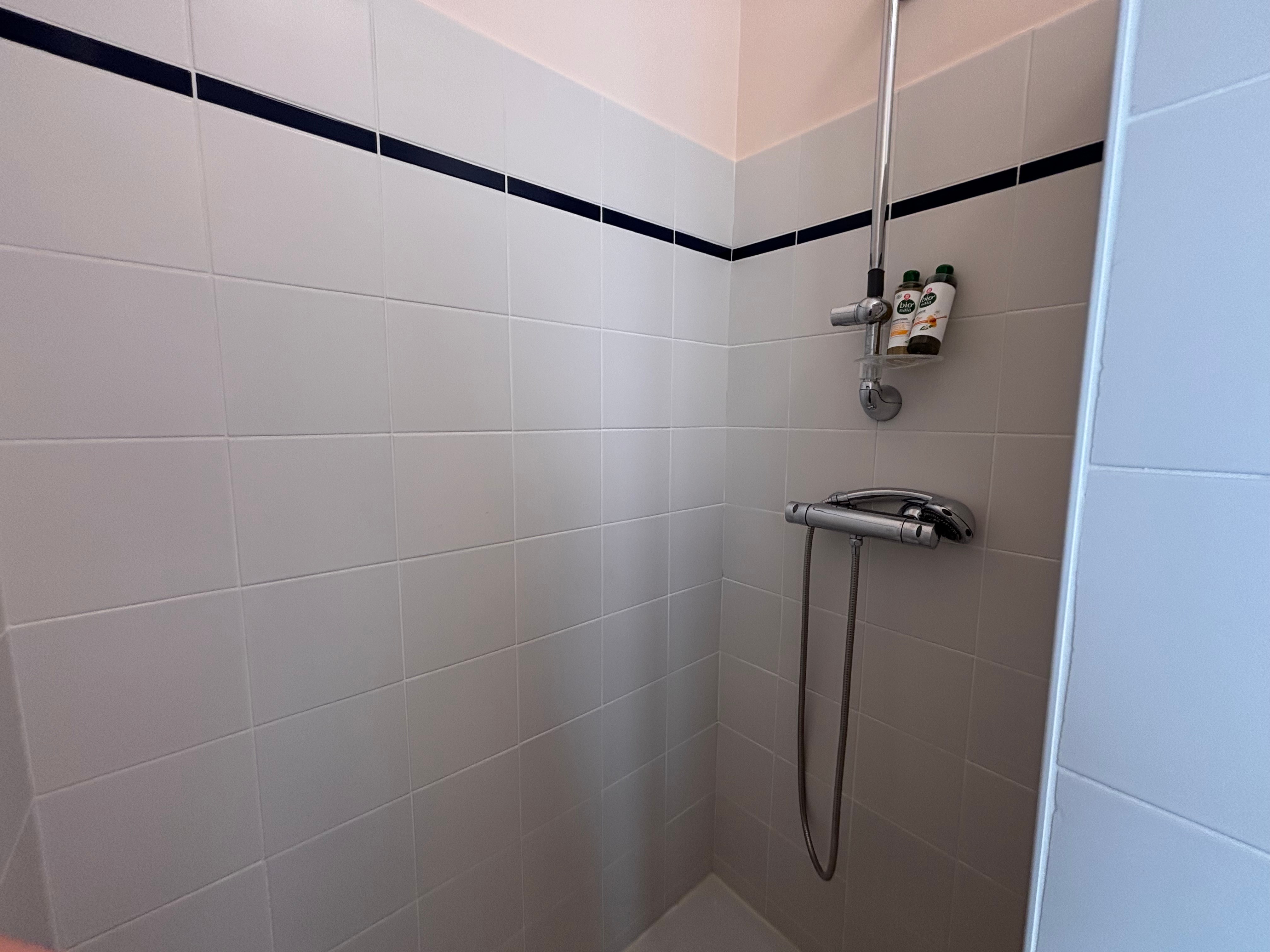 Douche - Appartement "De Gauche - Vittel, Vosges