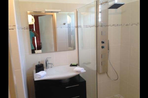 salle de bain RDC