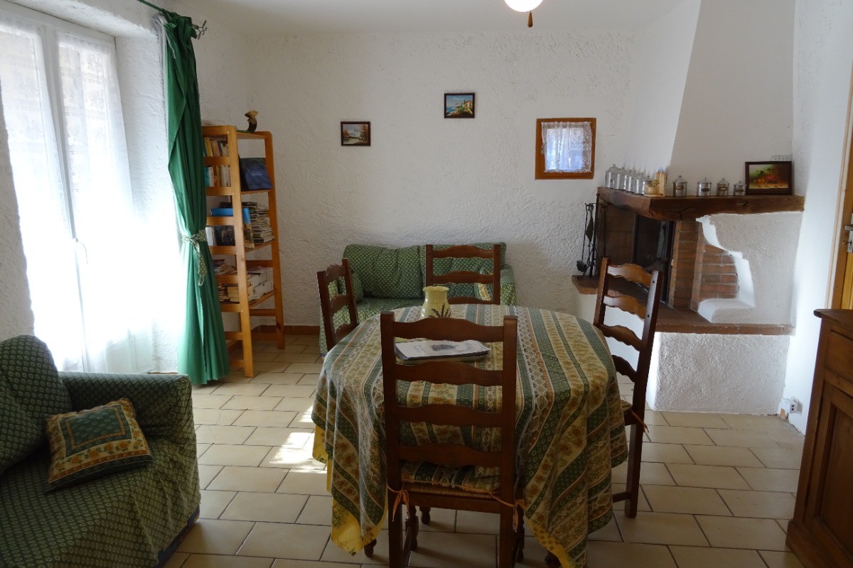 Le séjour, Gîte Campagne Chasteuil (Var, Provence)