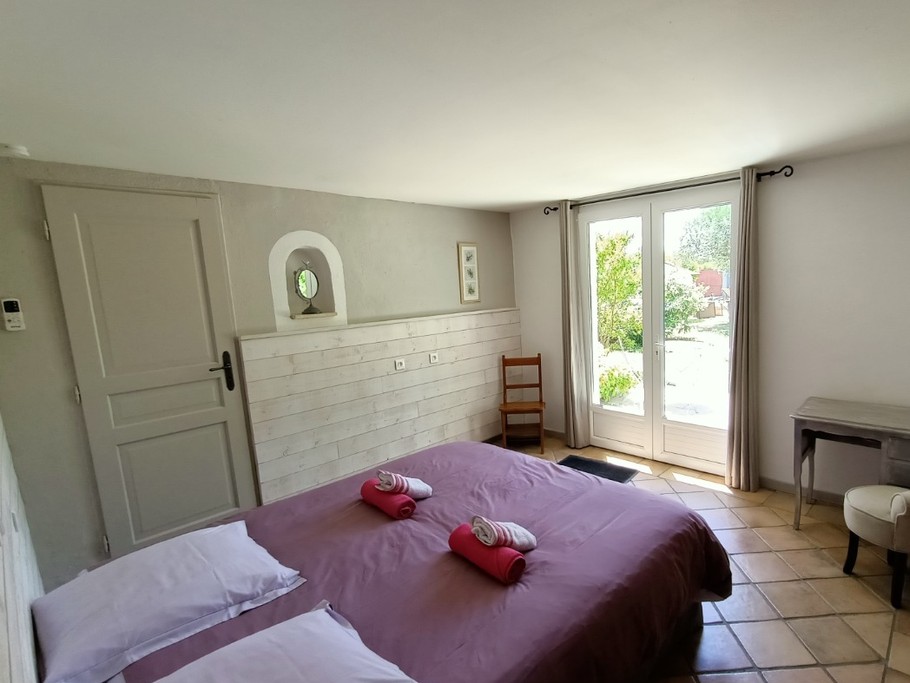 La chambre rose du bastidon