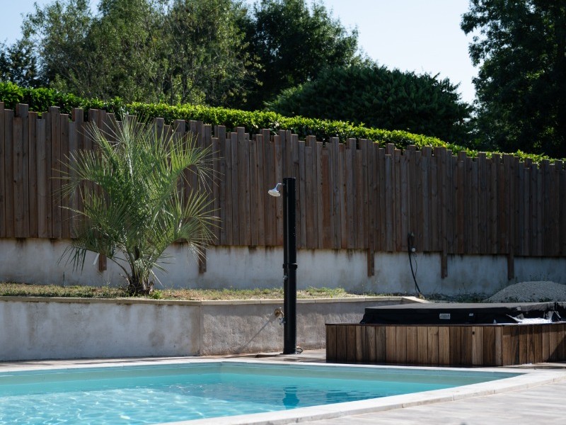 Douche solaire Piscine