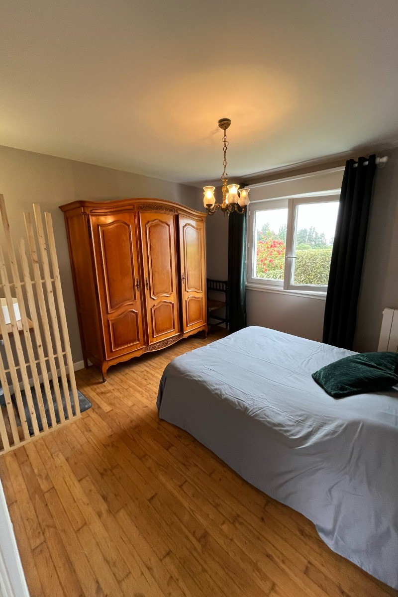 Chambre avec lavabo