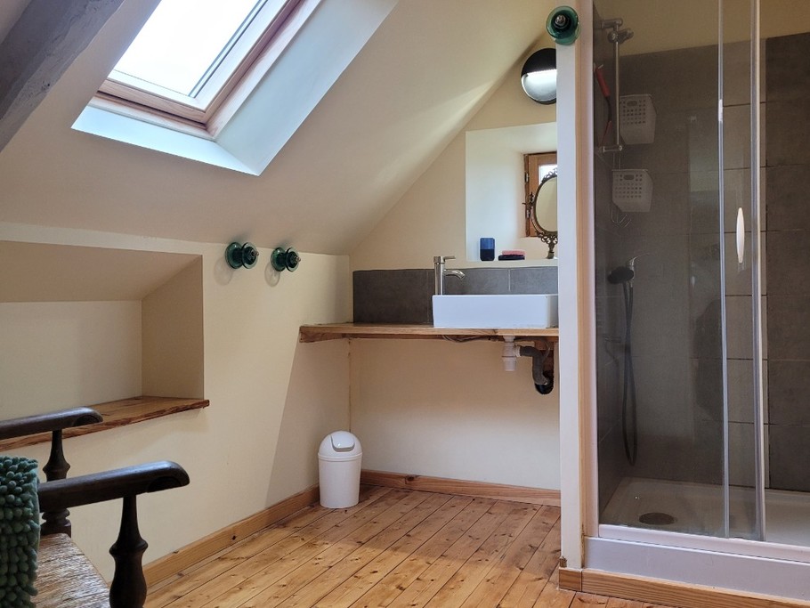 salle d'eau du 2ème étage