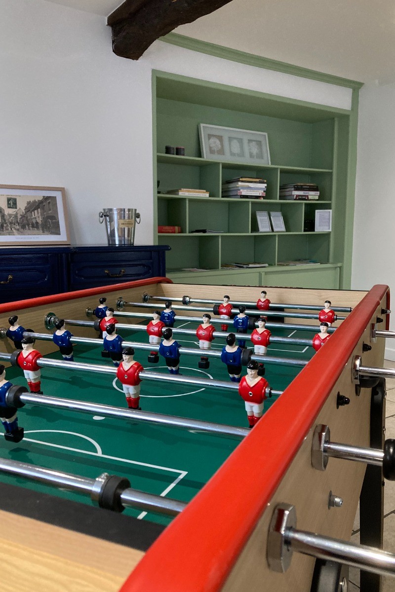 babyfoot dans le salon