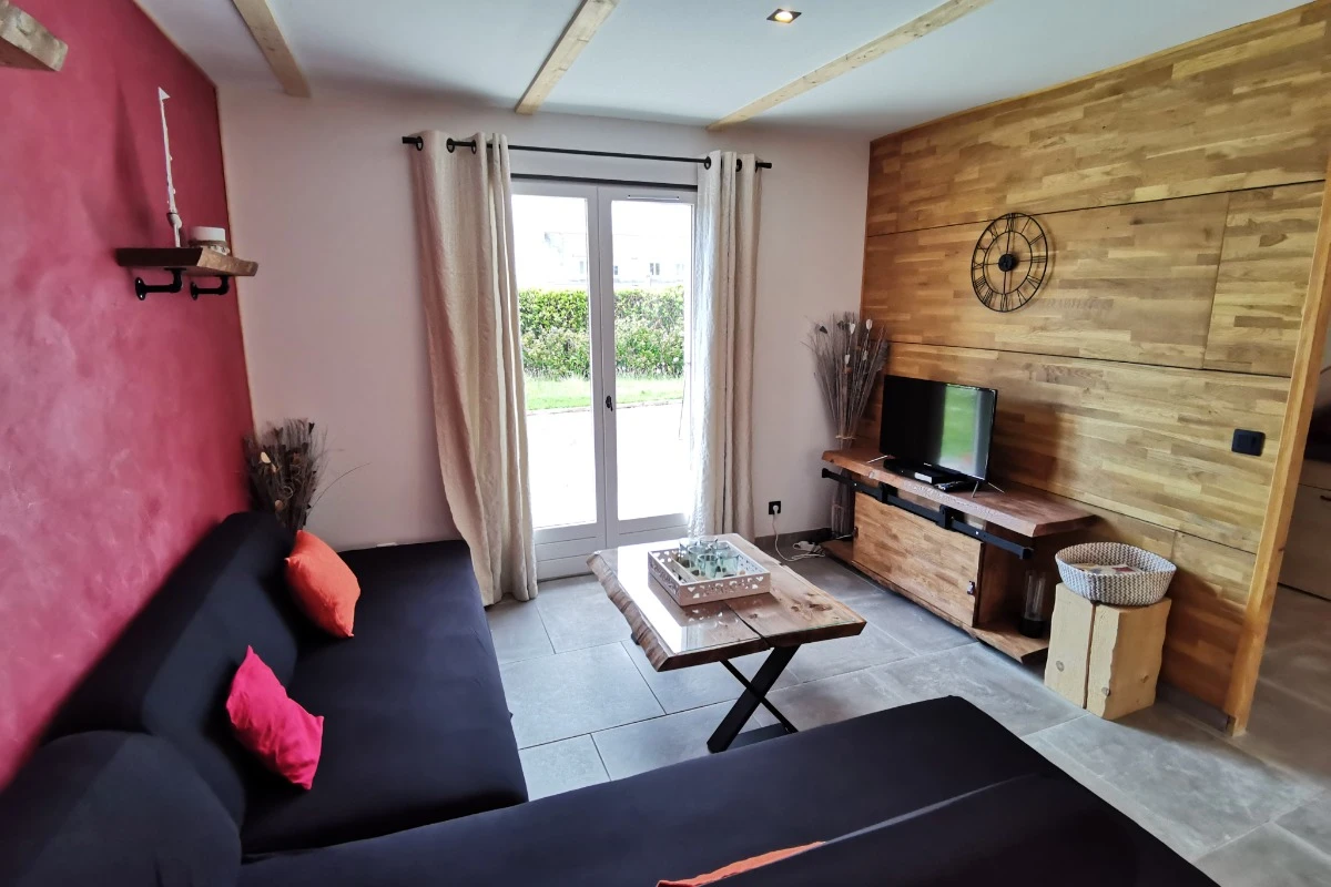 Salon avec TV, accès internet