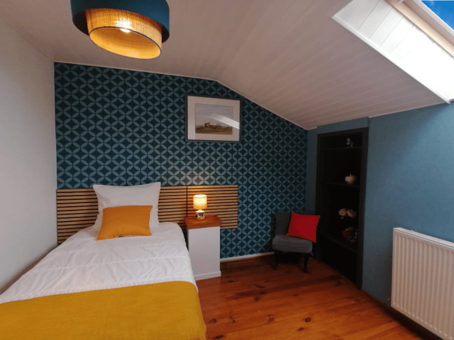 Chambre 3 avec un lit 90190cm