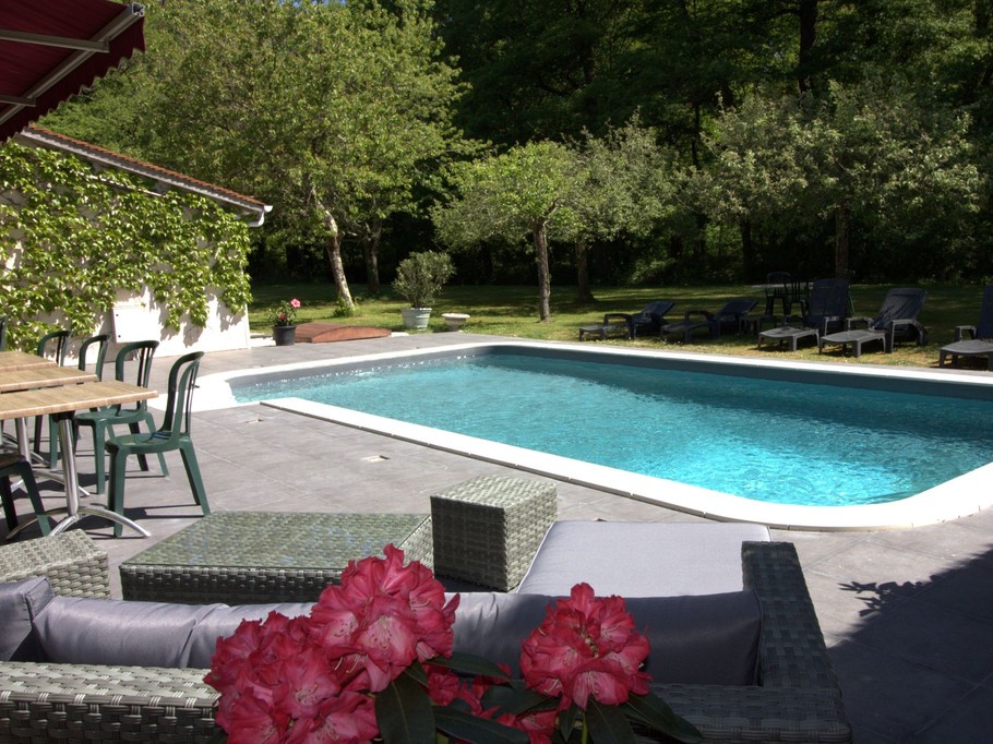 La piscine partagée du gite Marcheroux à Amboise