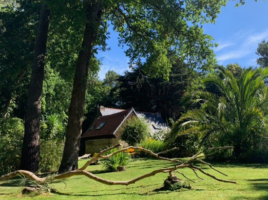 "Le coin perdu", votre Pennty breton depuis le jardin paysager