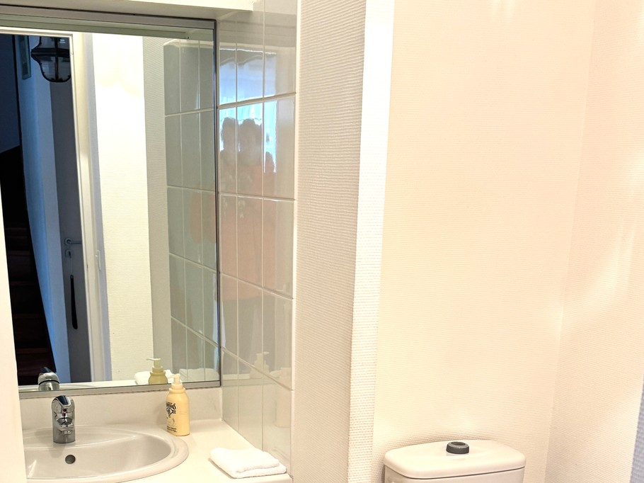 Toilet 1