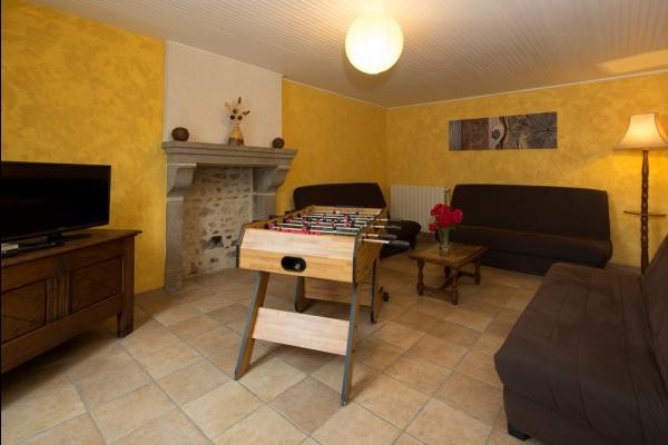 La Betoulle Gîte grande capacité en Creuse au cœur du Limousin. Maison 6 chambres pouvant accueillir jusqu'à 15 personnes