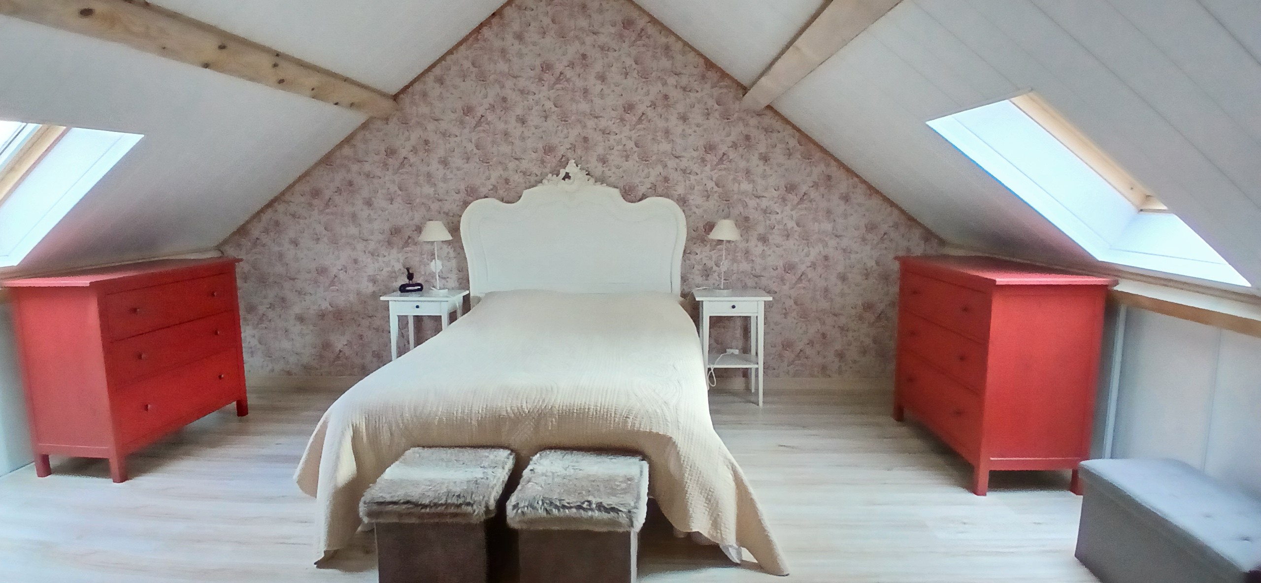 Aloreedubois, gîte 6 pers., Saint Ours les Roches, Puy de Dôme, Chambre 2