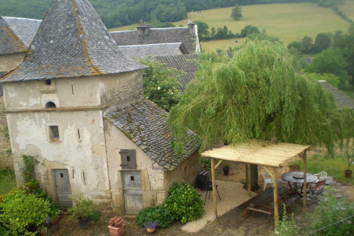 La cour devant le gite