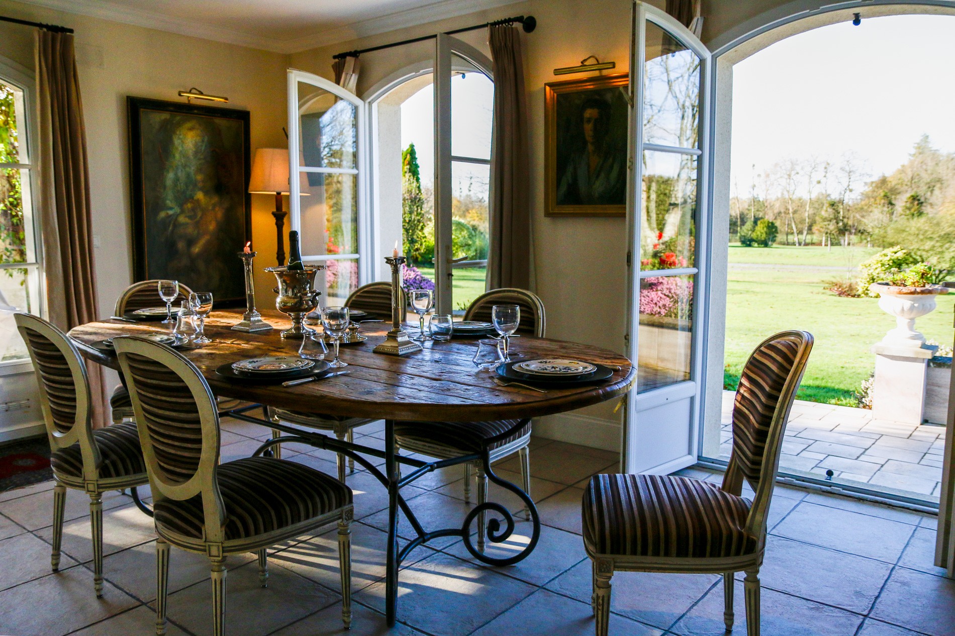 Open-plan dining room with golf view