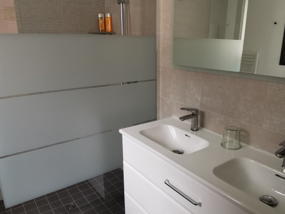 Suite parentale avec salle d'eau attenante