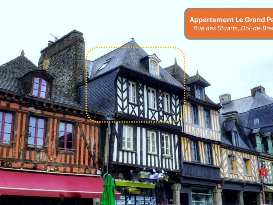 Façade de l'appartement Le Grand Paradis, immeuble classé du 17e siècle.