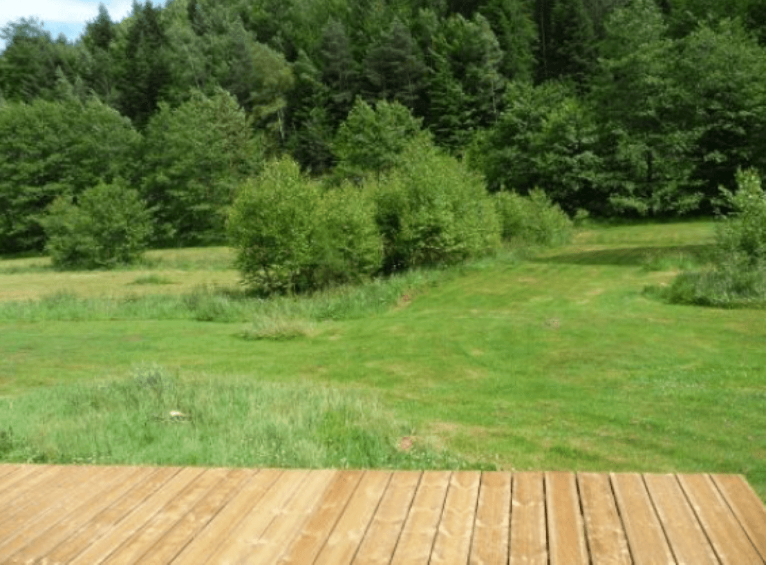 Terrasse - Chalet en bois tout confort aux Rouges-Eaux – Nature, jardin, randonnées Vosges