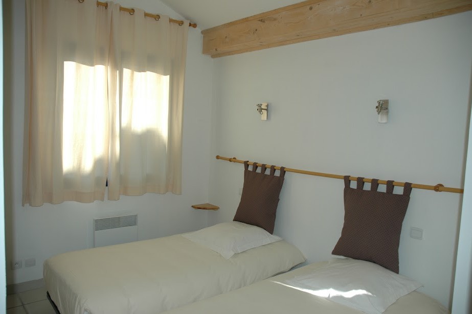 Chambre rez de rue 90 x 2