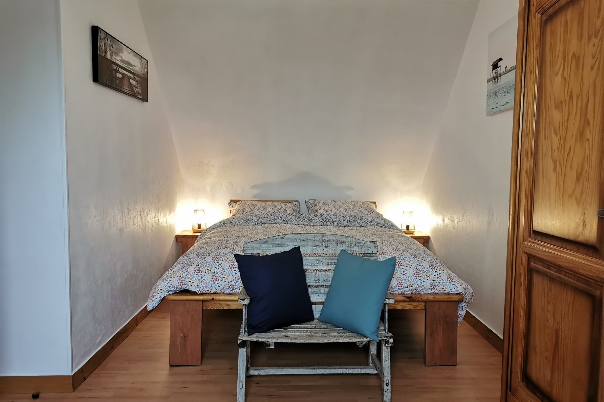 Etage : Chambre 2 avec lit 160