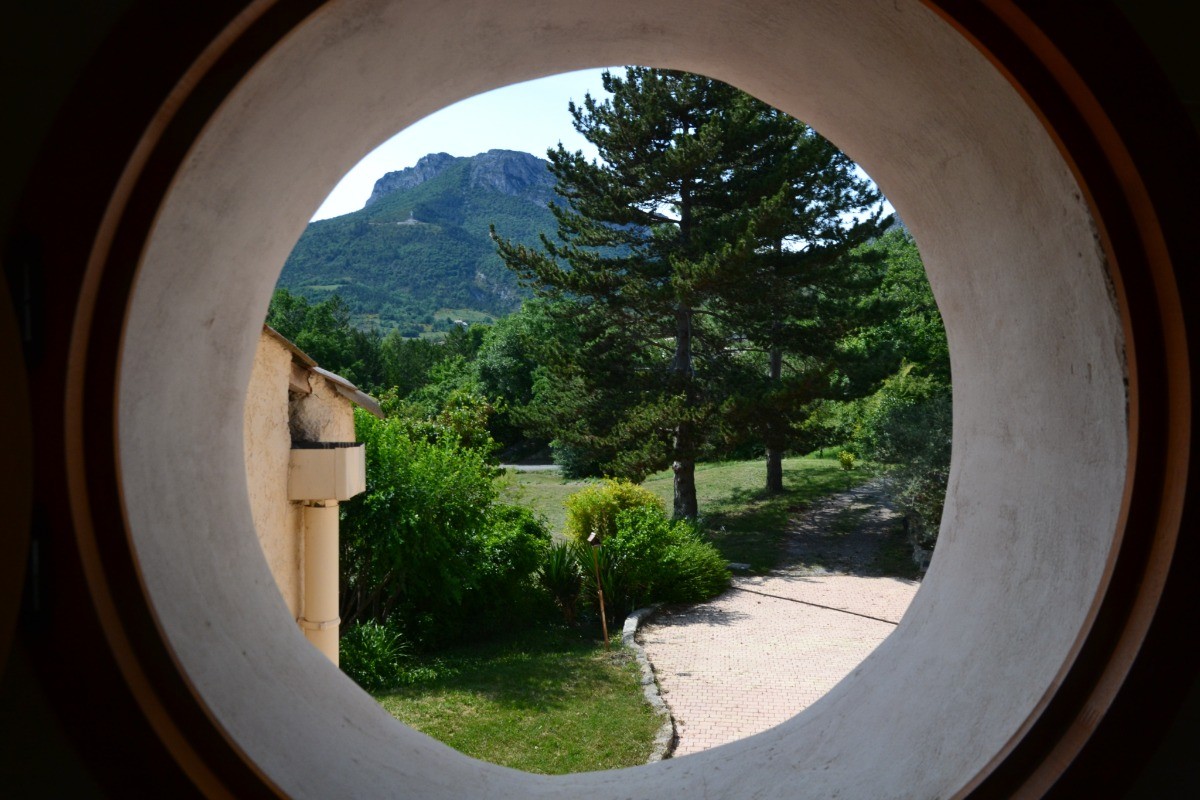 Vue depuis la salle d'eau