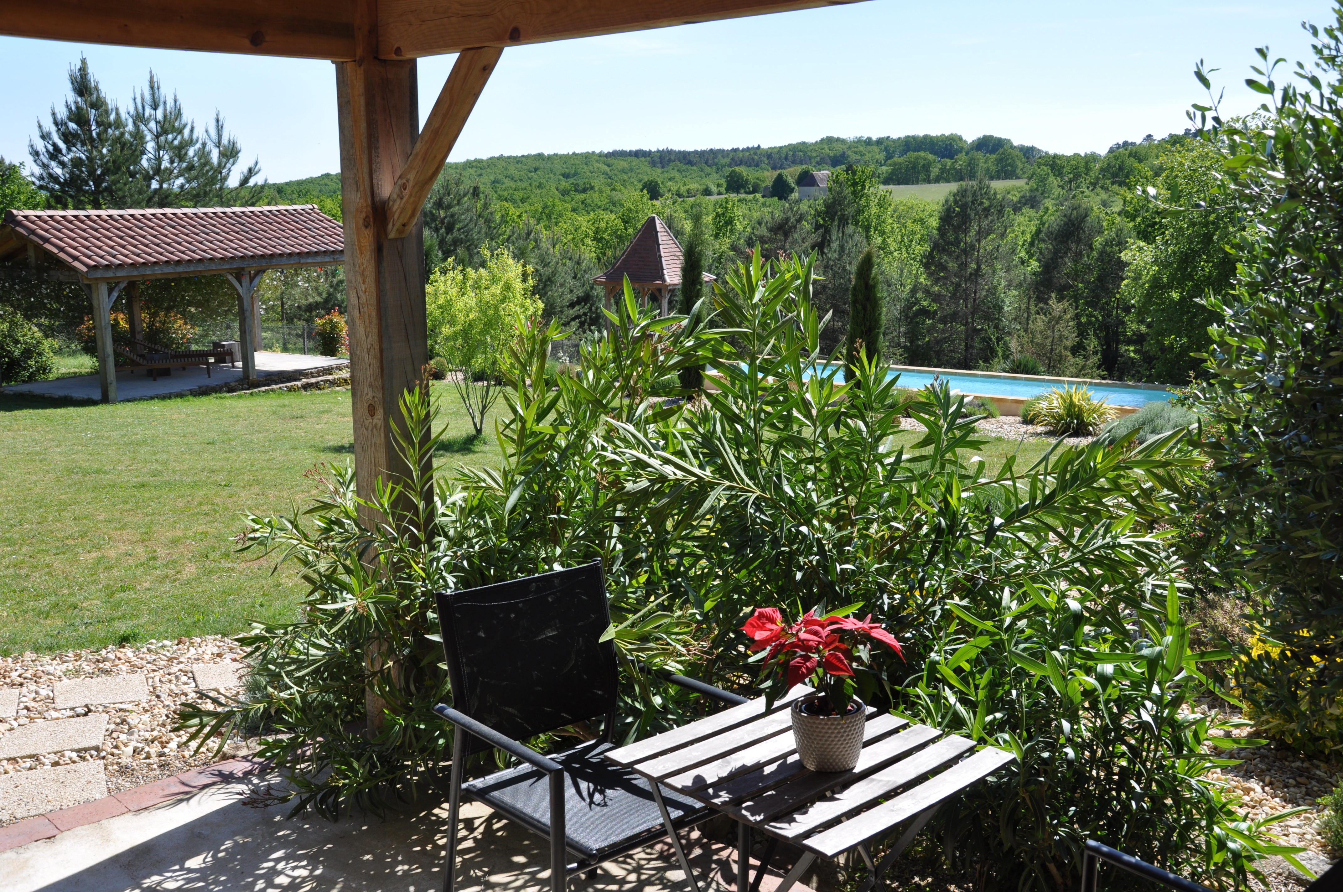 Terrasse privée La Chambre d'hôtes du Bas Le Lion d'Or Mauzac et Grand Castang 24150 Dordogne Clévacances