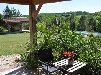 Terrasse privée La Chambre d'hôtes du Bas Le Lion d'Or Mauzac et Grand Castang 24150 Dordogne Clévacances