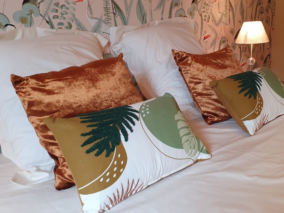 Peyrucolle - Détail chambre