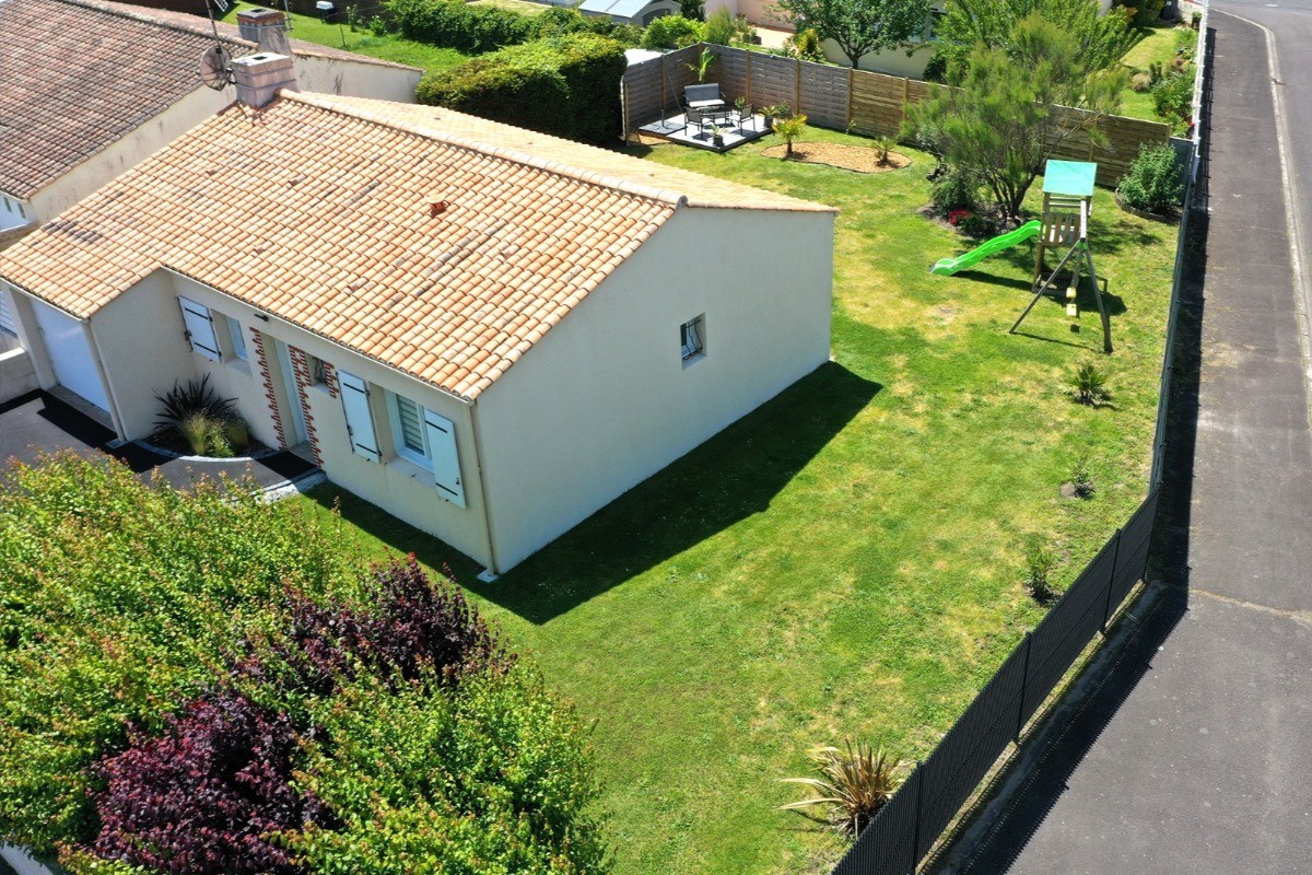 Maison vue drone
