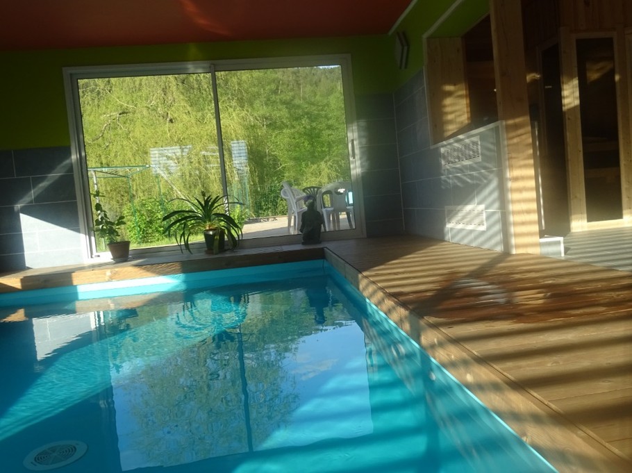 Espace bien être en option - Ecogîte Saint-Prayel à Moyenmoutier – Gîte de groupe avec piscine, sauna, jeux