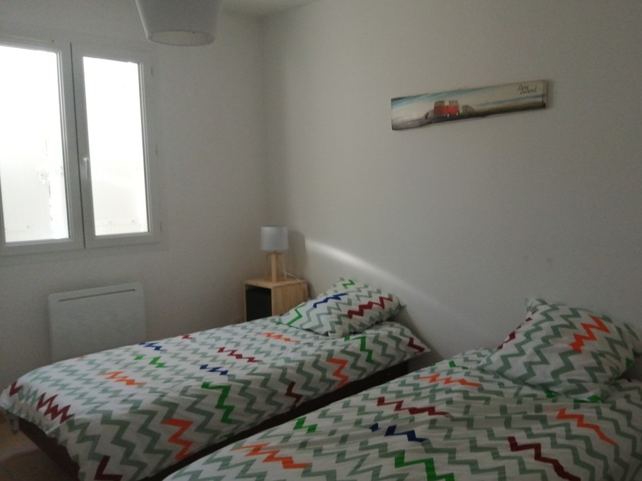 "La Terrasse au Voilage Bleu", pour 6 personnes, accès PMR  à Étaules, près de Royan, Charente maritime