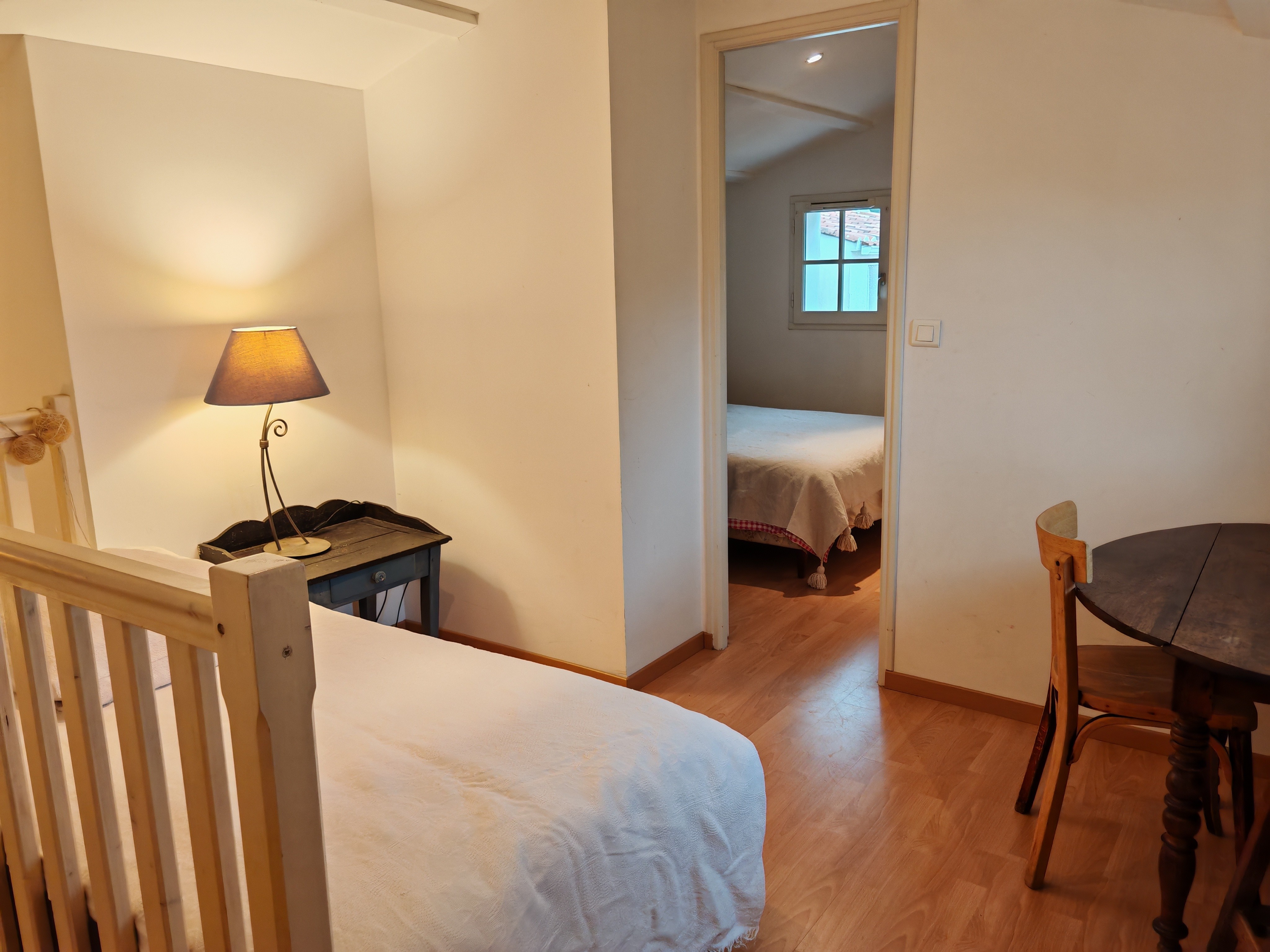 Mezzanine with 1 x 90cm bed and access to bedroom with 1 x 140cm bed