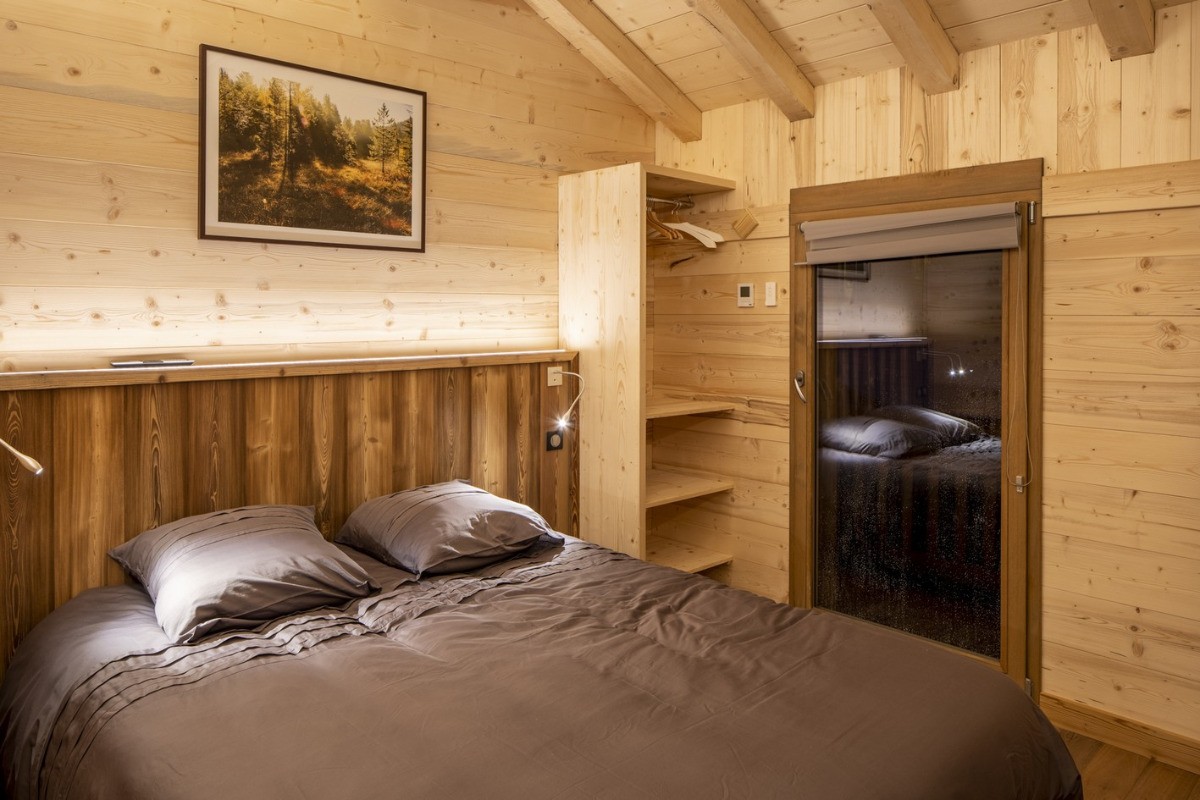 Chambre 3 suite parentale 2 couchages - Chalet Horizon 180 Gérardmer