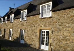 Façade de la longère