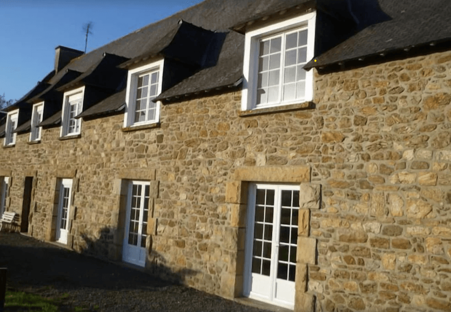 Façade de la longère