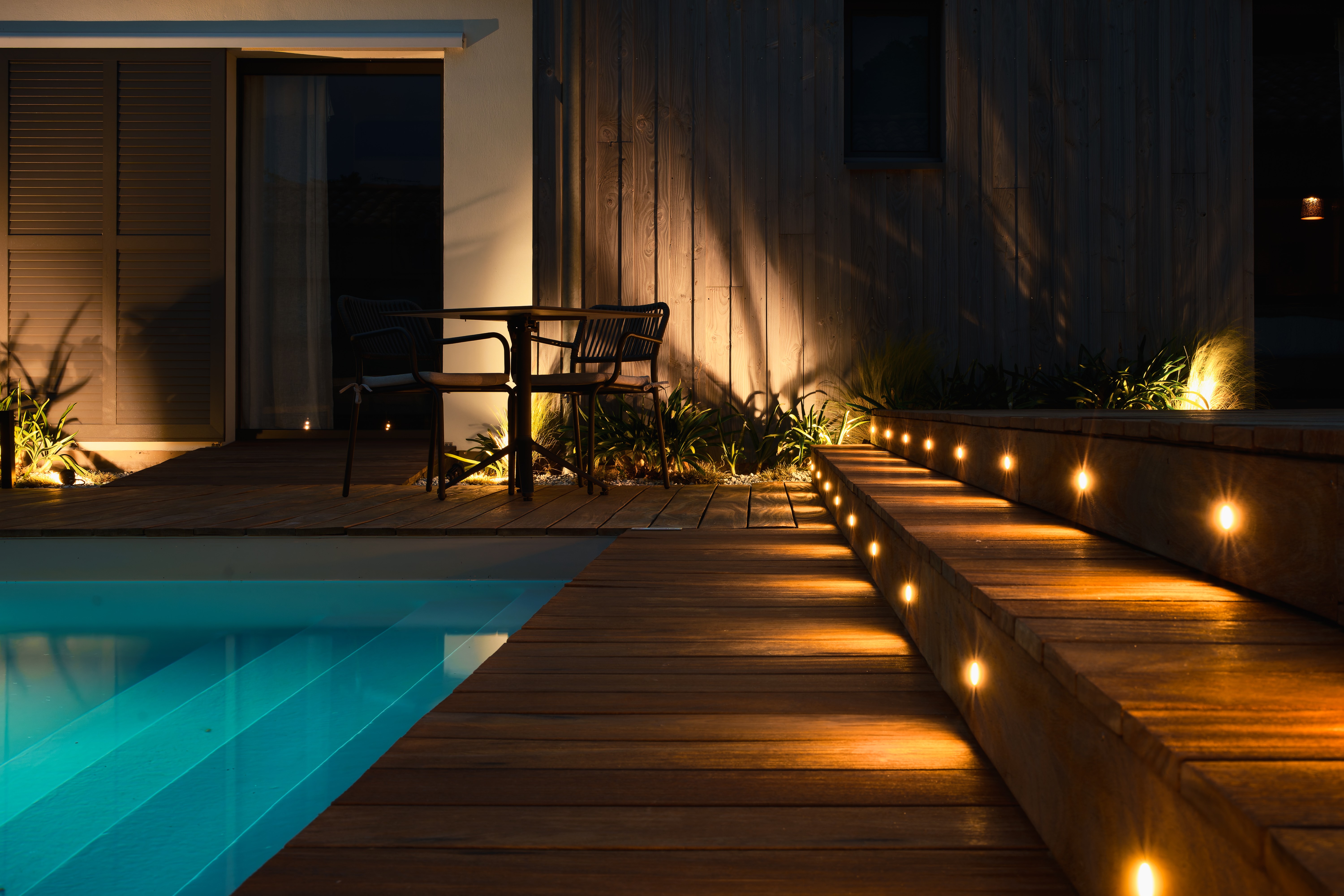 Night-lit swimming pool