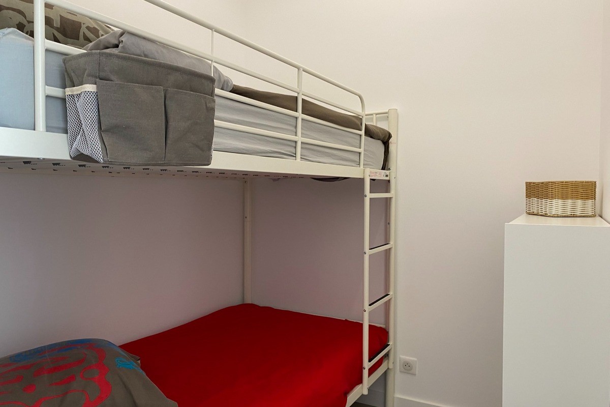 Chambre cabine avec deux lit en 90 superposés
