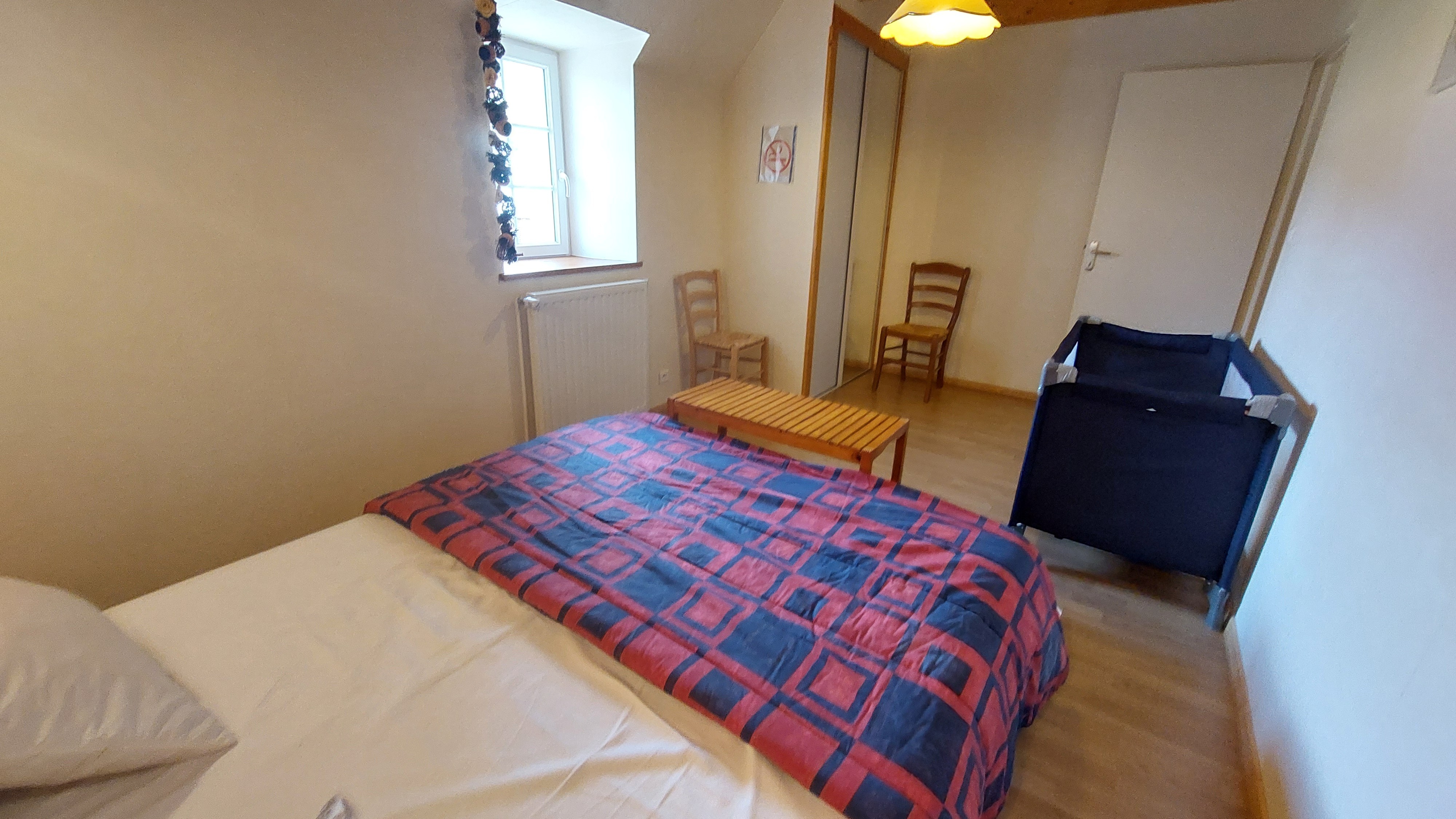 Family room with cot on ground floor
