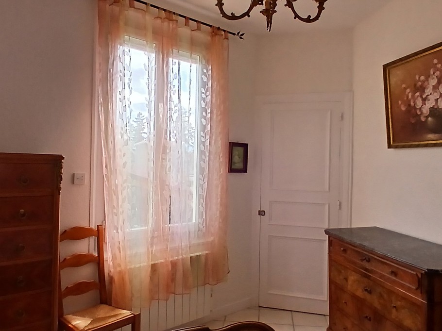 La Maison Triange, appartement 2 à 4 personnes, Montrond les Bains - Chambre