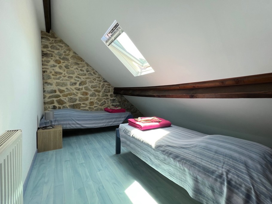 Mezzanine n°2 - Deux lits une place