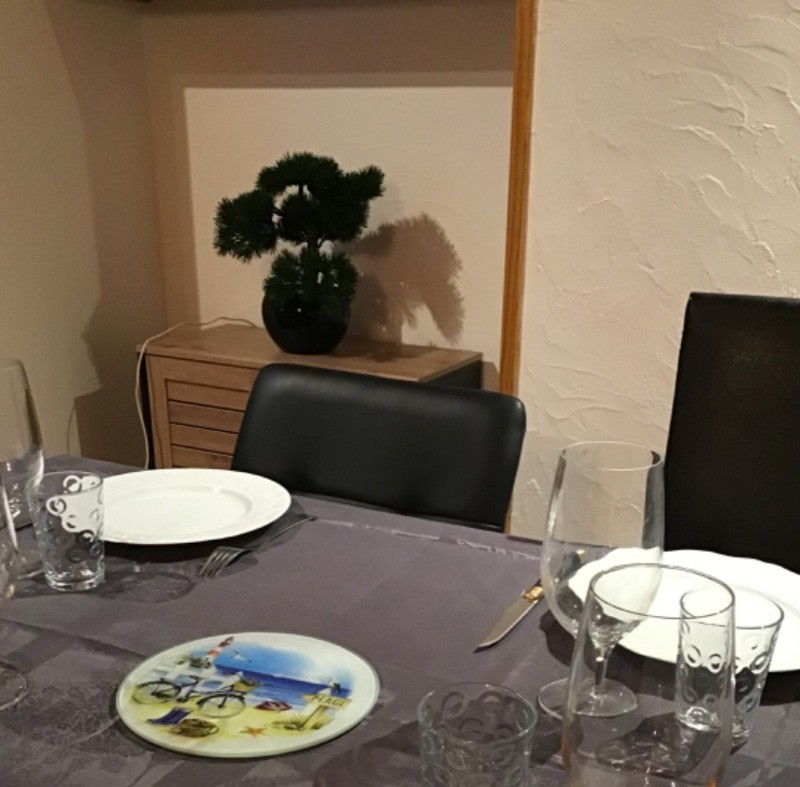 Le coin repas - Les Alyzés