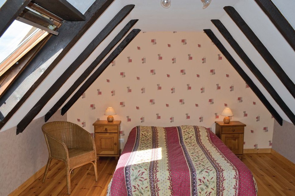 Chambre avec 1 lit 140cm à l'étage
