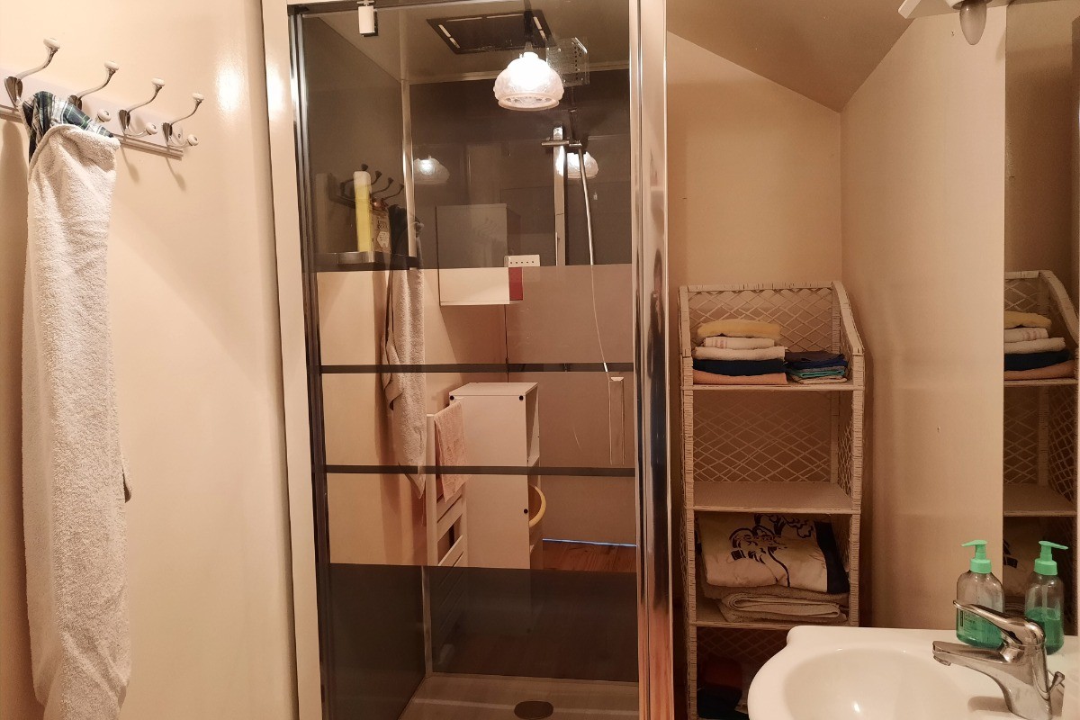 Salle d'eau (étage)