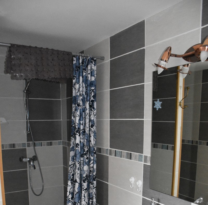 salle d'eau/ wc/ gite dans maison de caractère